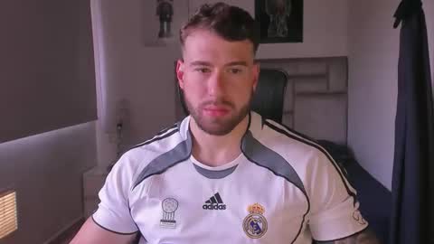 PAUL ROGER online show from 03/22/26, 04:54