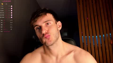 Snapshot of paul_rubini chatting on 03/09/25, 08:42 Paul online show from 03/09/25, 08:42