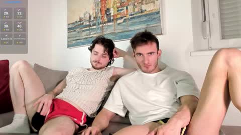 Snapshot of paul_rubini chatting on 10/12/25, 02:27 Paul online show from 10/12/25, 02:27