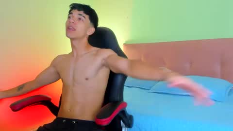 Snapshot of paul_sexycock chatting on 02/01/25, 04:11 paul_sexycock online show from 02/01/25, 04:11