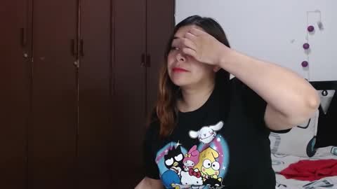 PAULA online show from 12/04/25, 05:17