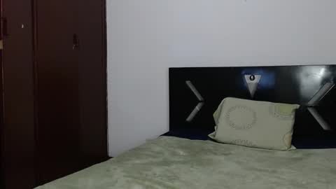 PAULA online show from 01/17/26, 03:33