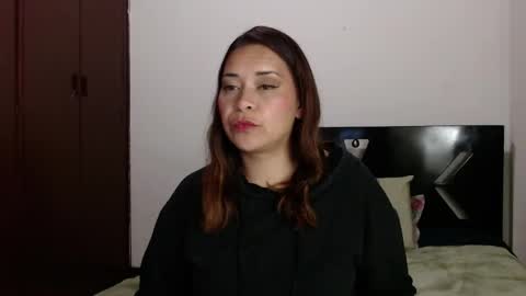Snapshot of paula_anderson chatting on 05/05/26, 03:14 PAULA online show from 05/05/26, 03:14