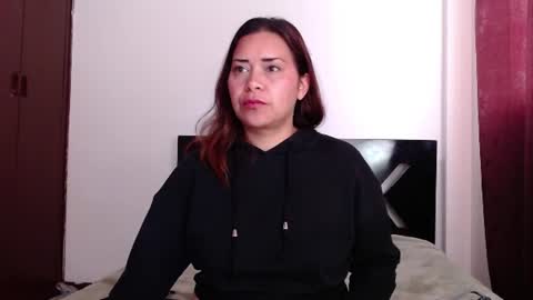 PAULA online show from 07/22/26, 04:32