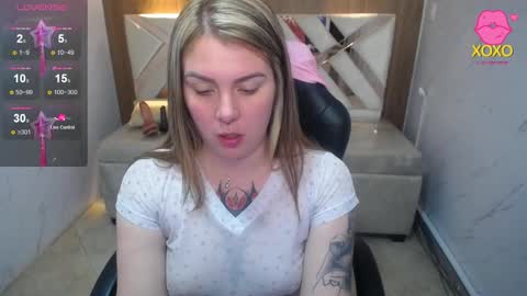 Paula online show from 03/18/26, 01:03