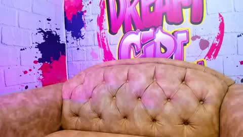 paula online show from 01/05/25, 05:20