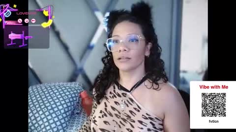 Paula online show from 11/19/25, 09:15