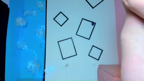 paula_miler1 online show from 10/06/25, 02:14