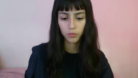 Snapshot of paulainblue chatting on 01/31/25, 08:12   online show from 01/31/25, 08:12