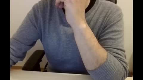 paulbazo83 online show from 03/27/26, 09:42