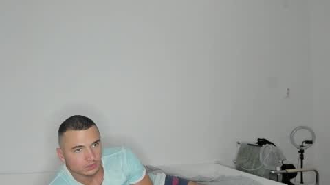 paulblack021 online show from 11/11/25, 05:24