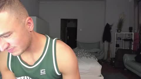 paulblack021 online show from 11/21/25, 08:18