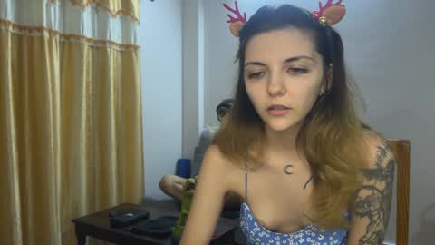 Isla  Chase online show from 12/08/24, 03:02