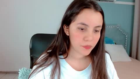 Paulina online show from 11/05/25, 09:04