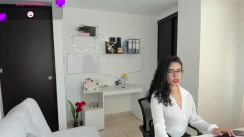 paulina online show from 04/23/26, 07:05