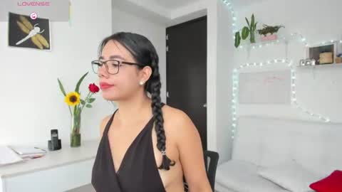 paulina online show from 07/22/26, 08:33