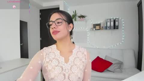 paulina online show from 07/27/26, 06:37