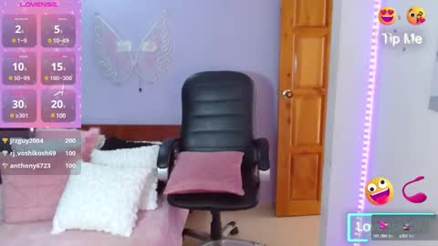 Snapshot of paulina_galvis2700 chatting on 01/23/25, 08:24 paulina online show from 01/23/25, 08:24