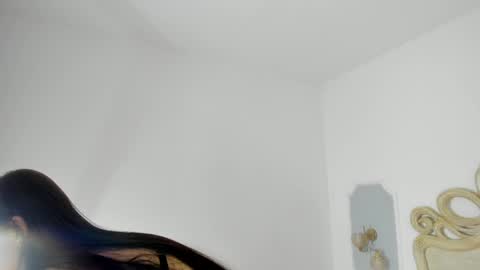 paulina lux online show from 04/05/26, 07:44