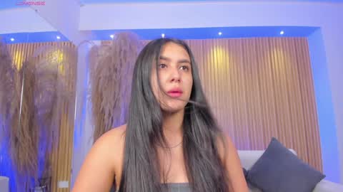 Paulina  online show from 02/04/25, 12:11