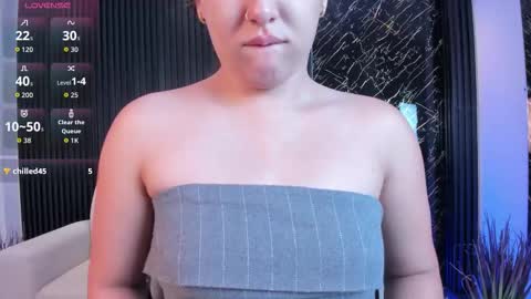 Paulina  online show from 09/15/25, 12:49