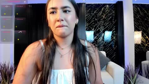 Snapshot of paulina_sweett chatting on 03/02/26, 12:56 Paulina online show from 03/02/26, 12:56