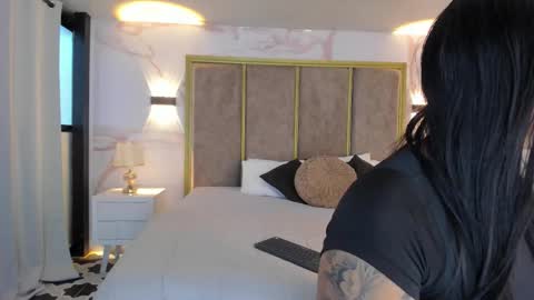 Snapshot of paulinaduarte_ chatting on 03/20/26, 11:48 Paulina online show from 03/20/26, 11:48