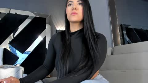 Snapshot of paulinaduarte_ chatting on 05/28/26, 11:40 Paulina online show from 05/28/26, 11:40