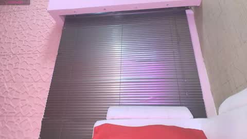 PaulinaSaennz online show from 02/25/25, 12:34