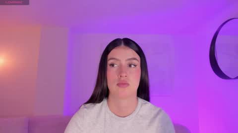 Paulina Santos  online show from 11/06/25, 07:59