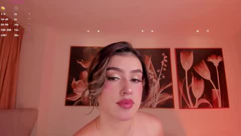 Paulina Santos  online show from 12/22/25, 09:01