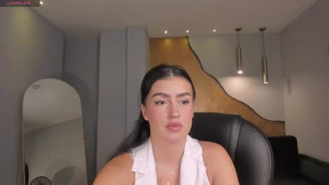 Snapshot of paulinasantosx chatting on 05/19/26, 07:42 Paulina Santos online show from 05/19/26, 07:42