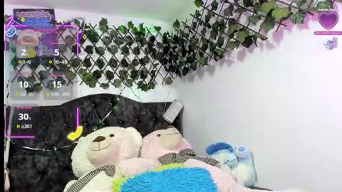 Paulina online show from 12/19/25, 08:43