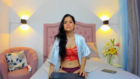 Snapshot of paulinavera chatting on 03/07/26, 12:13 paulinavera online show from 03/07/26, 12:13