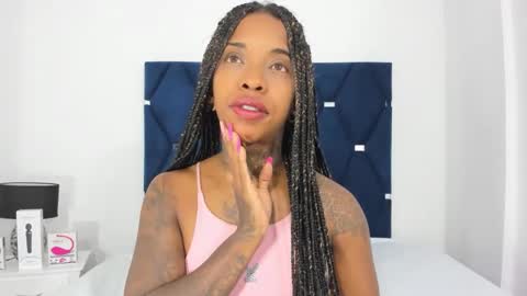 Pauline online show from 10/05/25, 09:34