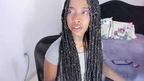 Pauline online show from 03/28/26, 03:00