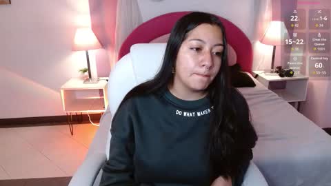 Snapshot of pauliss_ chatting on 10/03/25, 11:29 Maria Paula online show from 10/03/25, 11:29