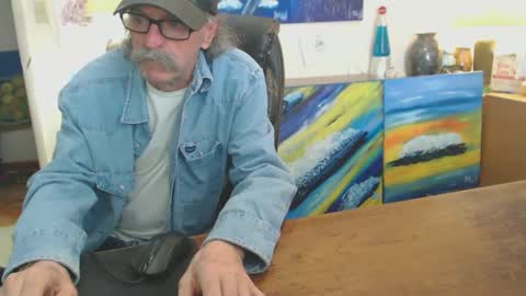 Snapshot of paulleroy chatting on 03/06/25, 07:32 paulleroy online show from 03/06/25, 07:32