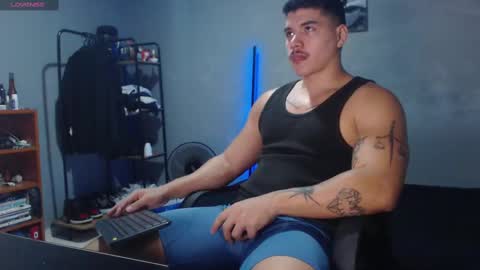 Snapshot of paulo_allen chatting on 03/08/25, 03:45 Paulo online show from 03/08/25, 03:45