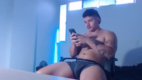 Snapshot of paulo_allen chatting on 11/05/25, 12:16 Paulo online show from 11/05/25, 12:16