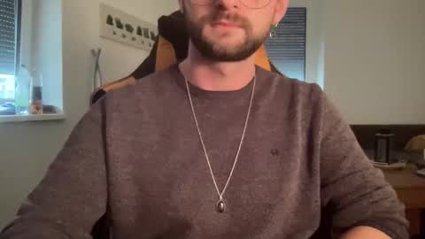 love bush online show from 10/13/25, 03:12