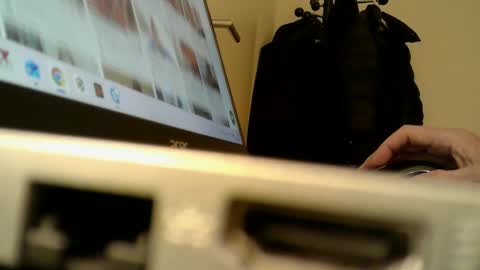 Paul online show from 12/14/25, 07:07