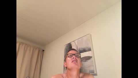 Snapshot of paulwill2377 chatting on 09/24/25, 07:44 paulwill2377 online show from 09/24/25, 07:44