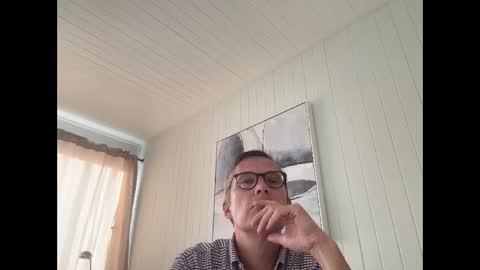 Snapshot of paulwill2377 chatting on 10/08/25, 11:57 paulwill2377 online show from 10/08/25, 11:57