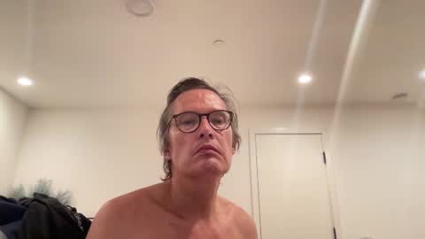 paulwill2377 online show from 02/25/26, 02:10