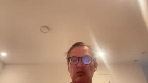 paulwill2377 online show from 04/01/26, 06:49