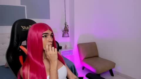 Snapshot of pauly_dolll chatting on 03/11/25, 07:58 Pauly online show from 03/11/25, 07:58