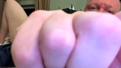 paulyb445 online show from 11/15/25, 06:15