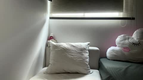 Suscribe to onlyfans   online show from 04/06/26, 04:52