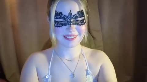 PawsClawss online show from 10/15/25, 04:18